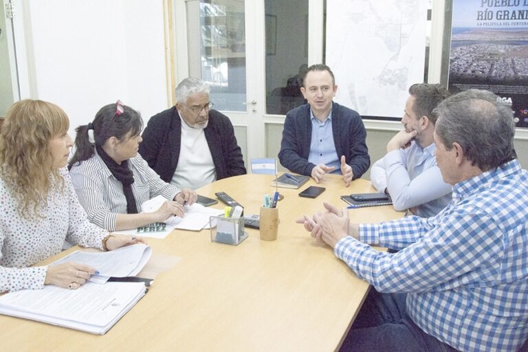 gaston diaz jubilados