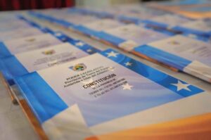  LA JUEZA ELECTORAL EVITÓ FIJAR EL CRONOGRAMA Y LE PASÓ LA PELOTA A FISCALÍA