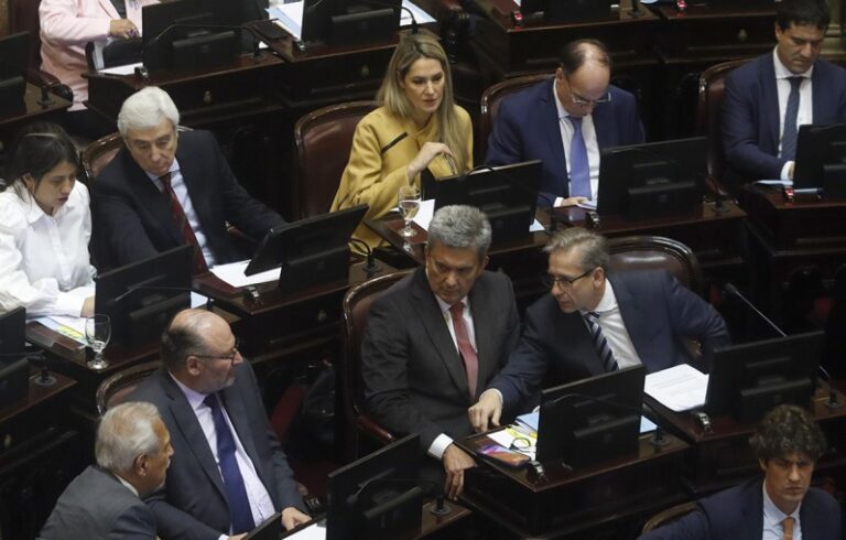 66e4133a2174b_798_509! diputados