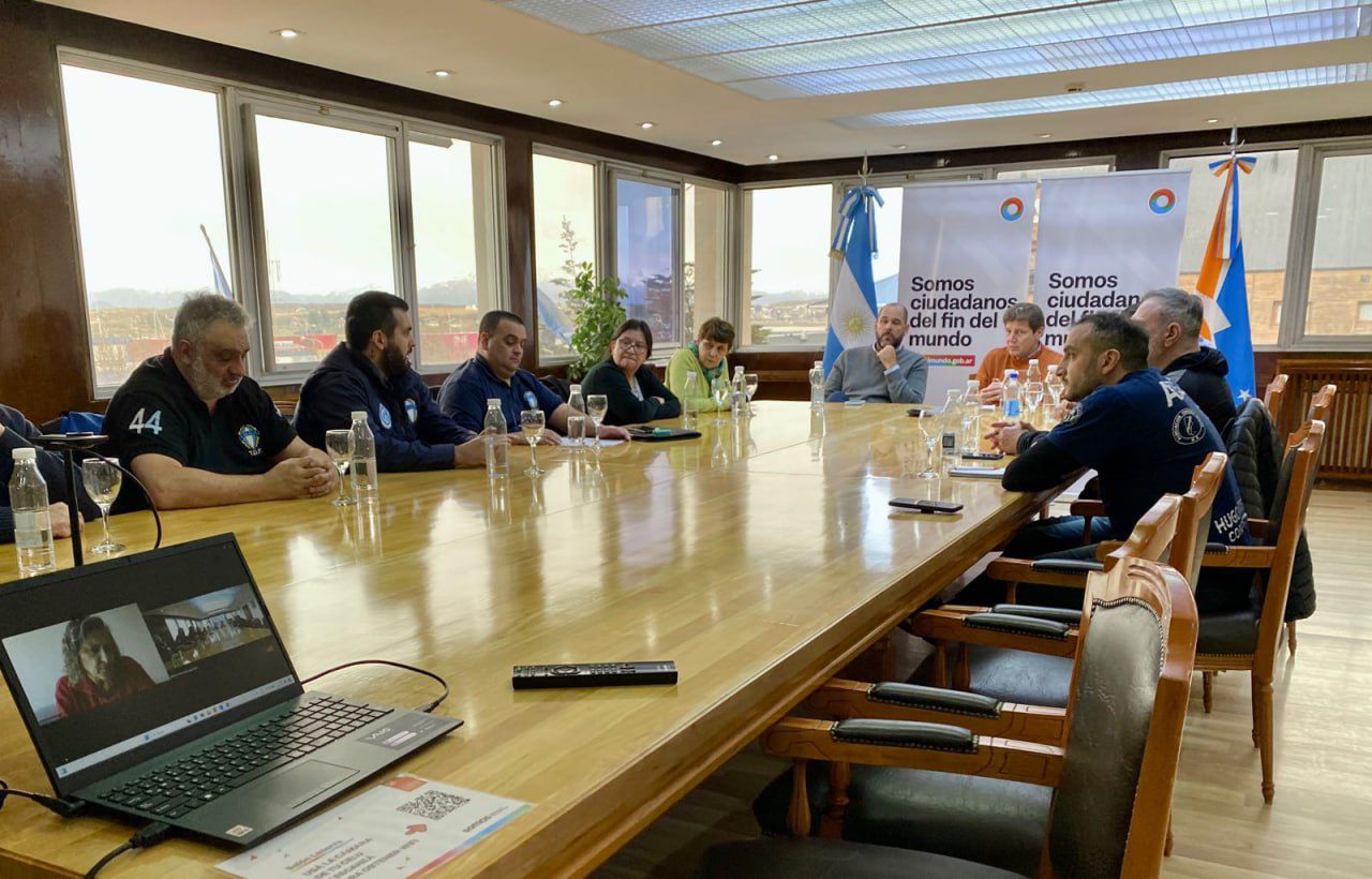 e6e7433e-ff92-4acb-8d1d-eddcaf5853ed melella sector textil