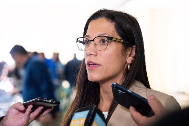 0a33dabc-ec61-452b-be73-2d65bcbe6c40-e1706633877546 cecilia rojo