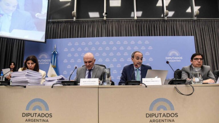 carlos-torrendell-secretario-de-educacion-20241024-1898101