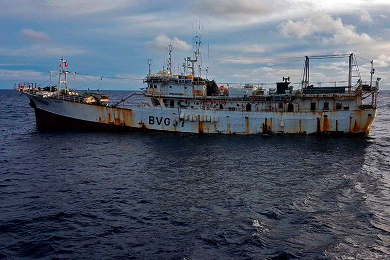 Revista-Puerto-Santa-Cruz-negocia-convenio-para-facilitar-logistica-a-empresa-china-sospechada-de-Pesca-INDNR-img-02