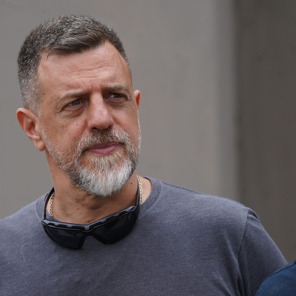 0p9cn5bTs_600x600__1 diego kravetz