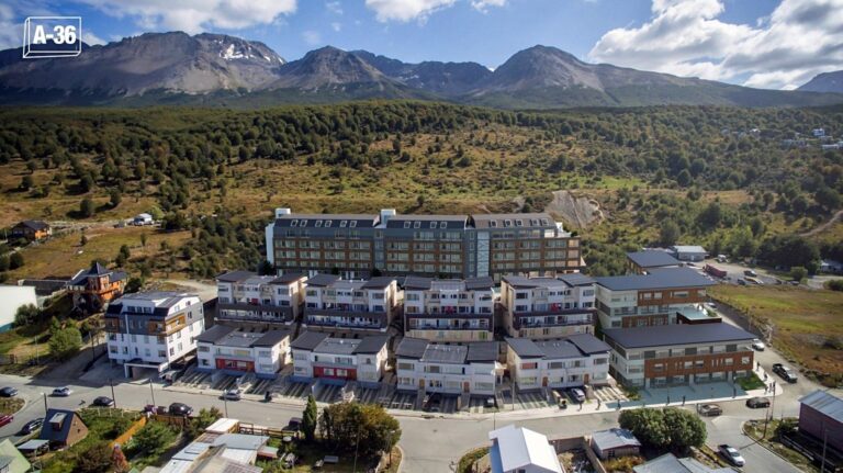124579 ibis hotel ushuaia