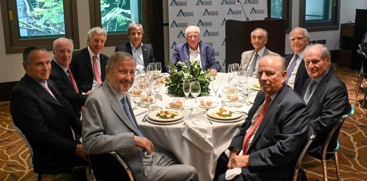 5AFYtxb8d_1256x620__2 caputo