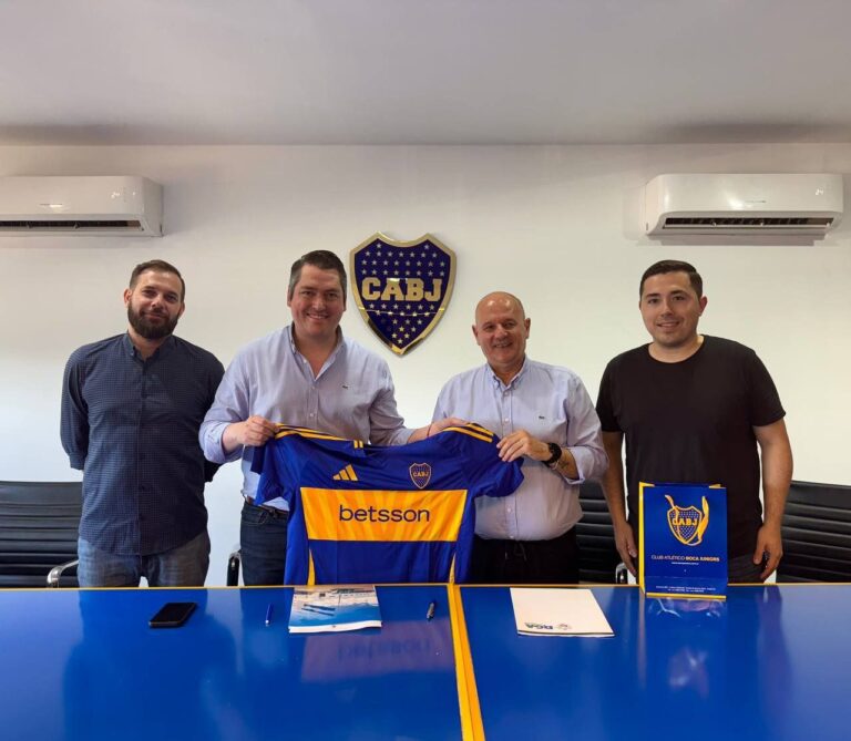 photo_5122846243037490723_y boca martin perez