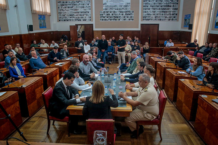 Revista-Puerto-Mar-del-Plata-Se-reunio-la-Mesa-Pesquera-en-el-HCD-de-General-Pueyrredon-img-02