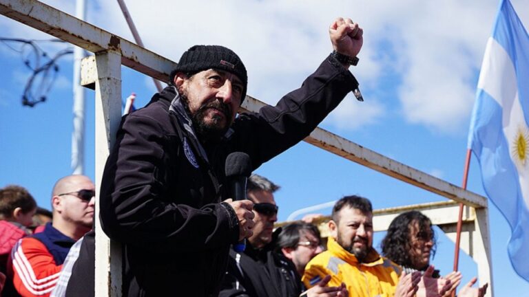 59750002d0d2c_940_529! zurdo martinez