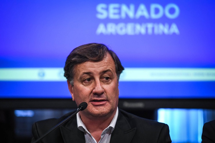 Julio catalán magni
