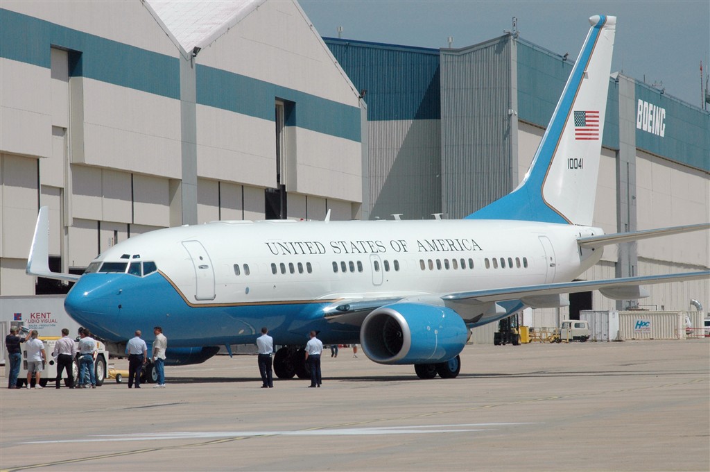 Boeing delivers fourth C-40B to Air Force