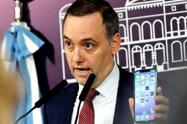 adorni-celular