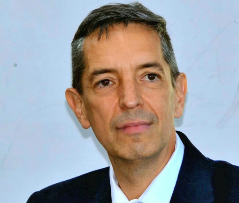 Daniel decesari